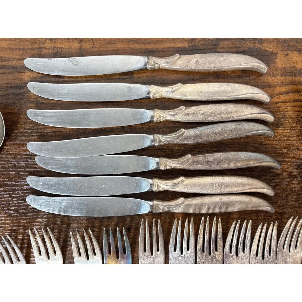 1847 Rogers Bros Flair Silverplate Flatware Set 28pc Mid Century Modern MCM